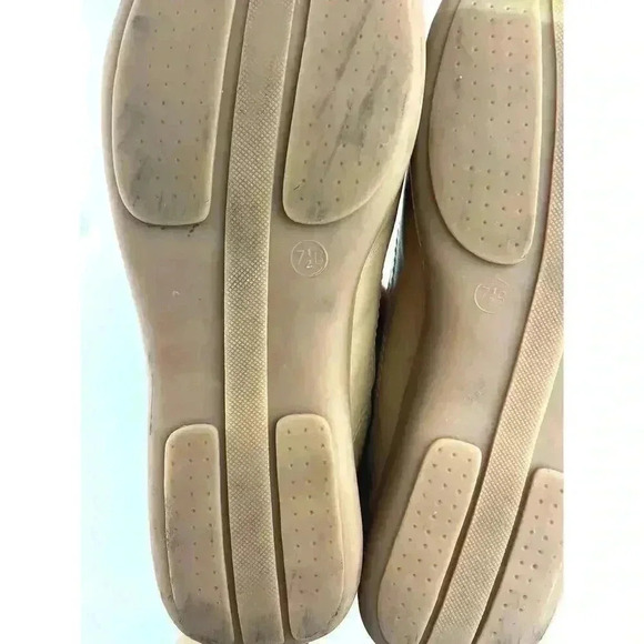 David Aaron Women's Tan Red Fashion Sneakers Lace up Sz 7.5 B - Picture 9 of 11